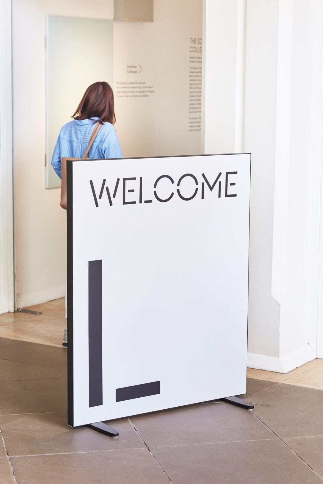 Journal_LeedsArtGallery_07_Signage-scaled.jpg