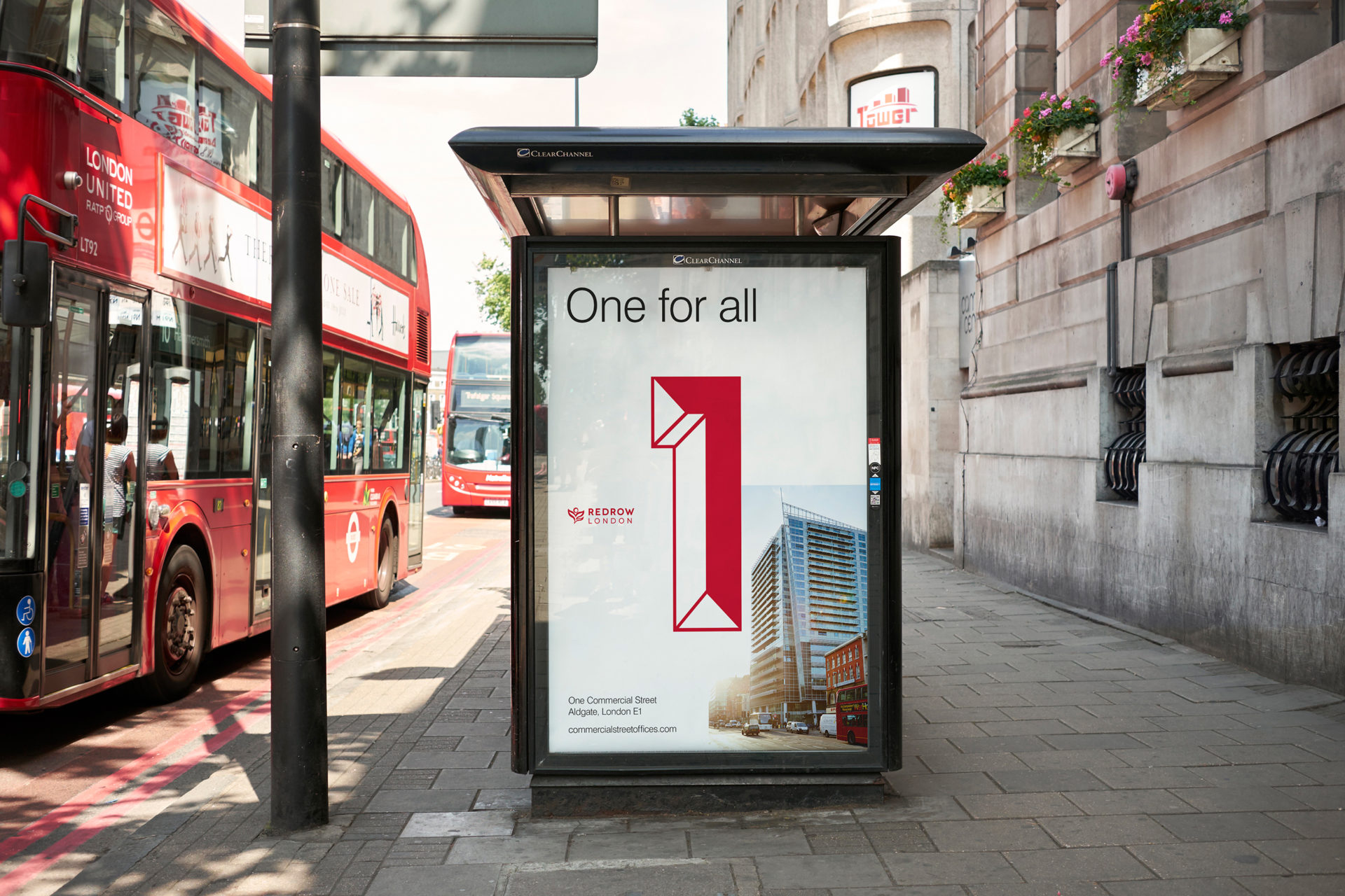 Redrow_London_24_Property_branding-scaled.jpg